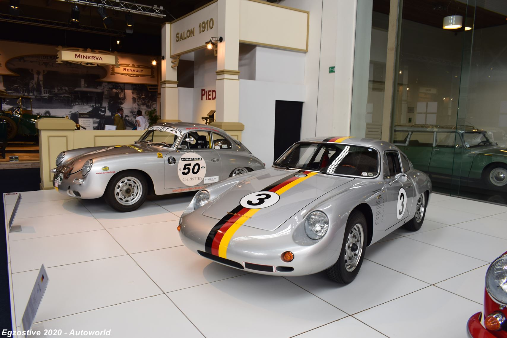 Classic Porsches take the spotlight in Autoworld | Egzostive